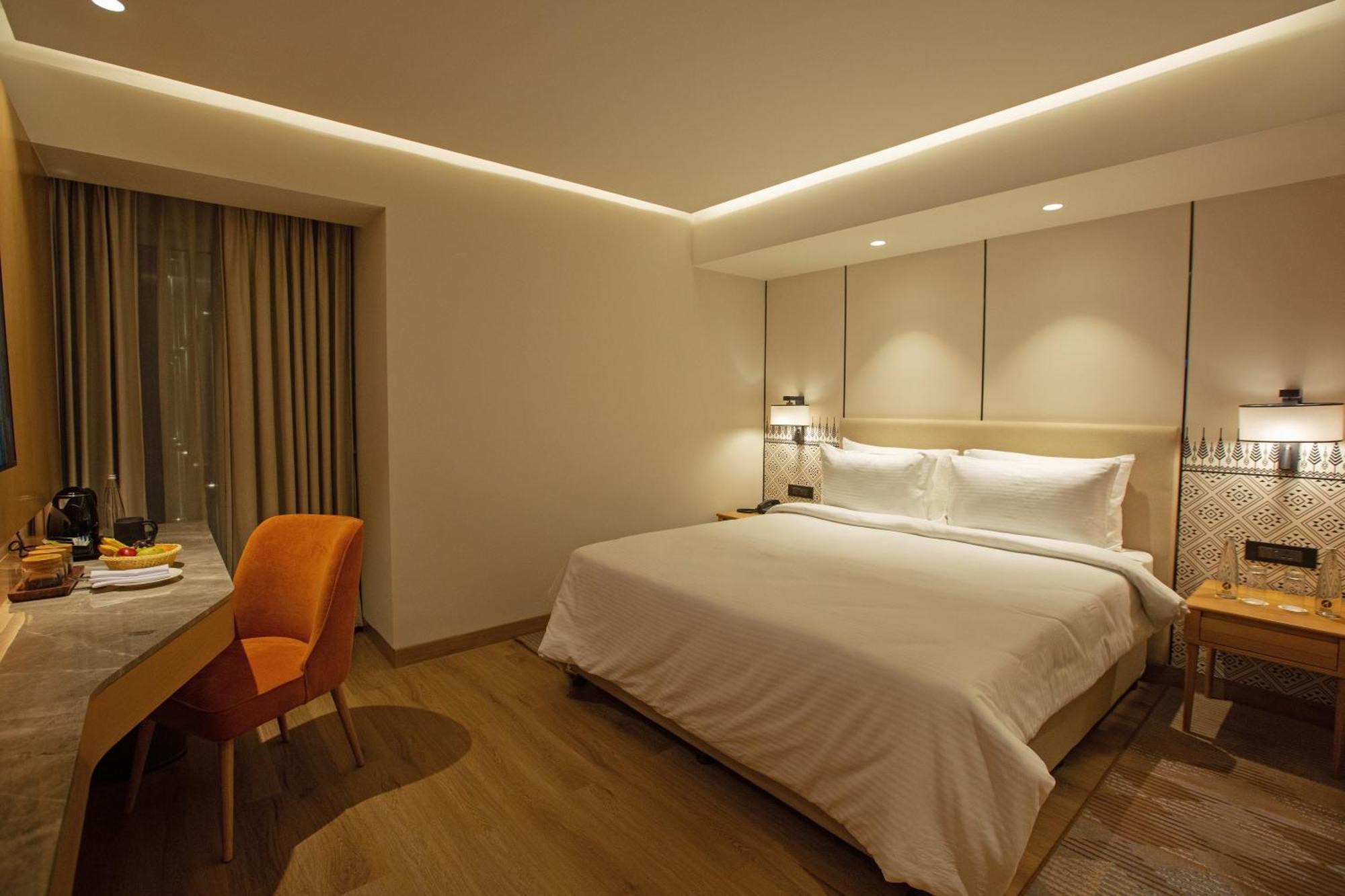 Arista By Ambition Hotel Guwahati Buitenkant foto