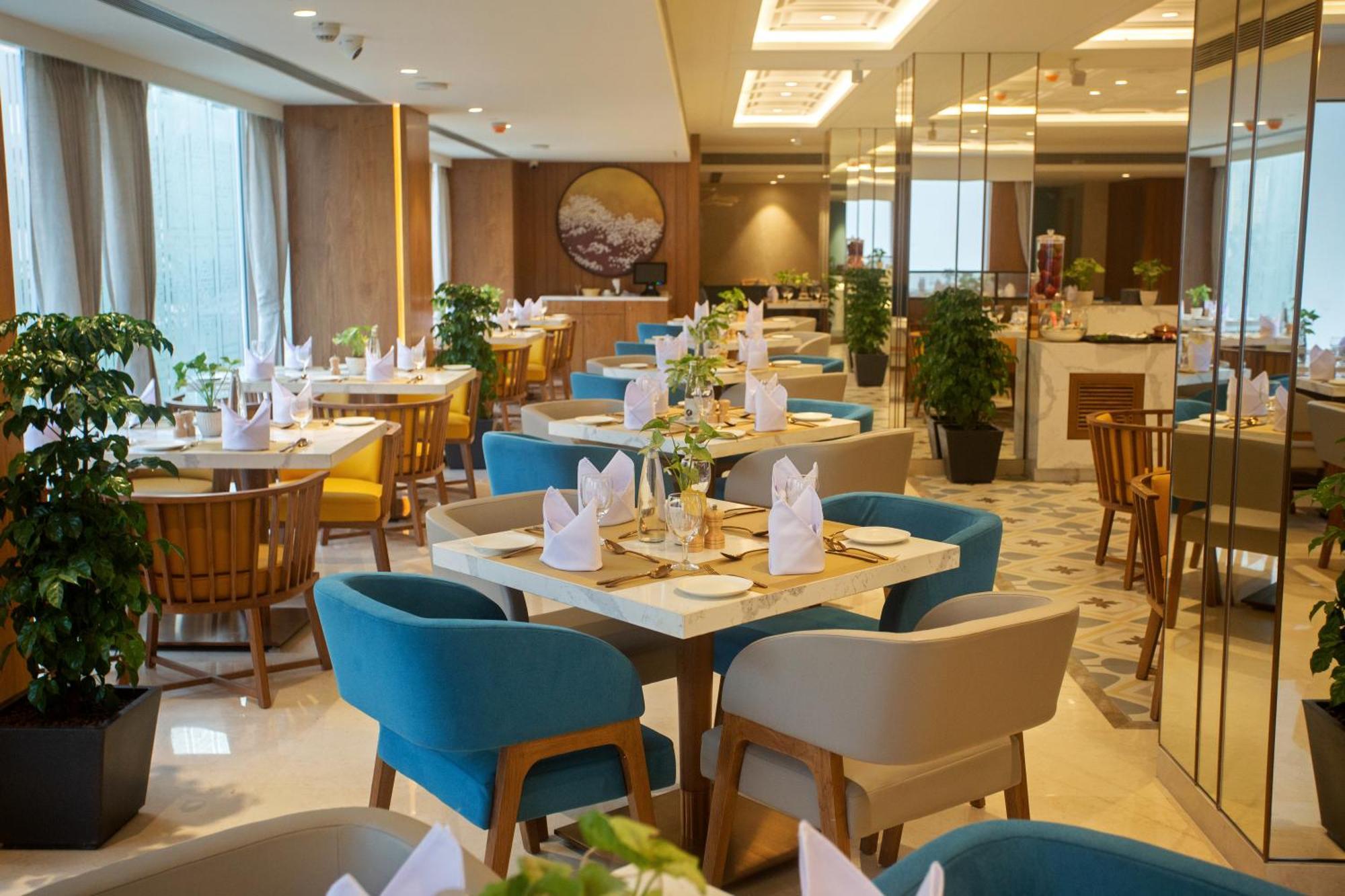 Arista By Ambition Hotel Guwahati Buitenkant foto