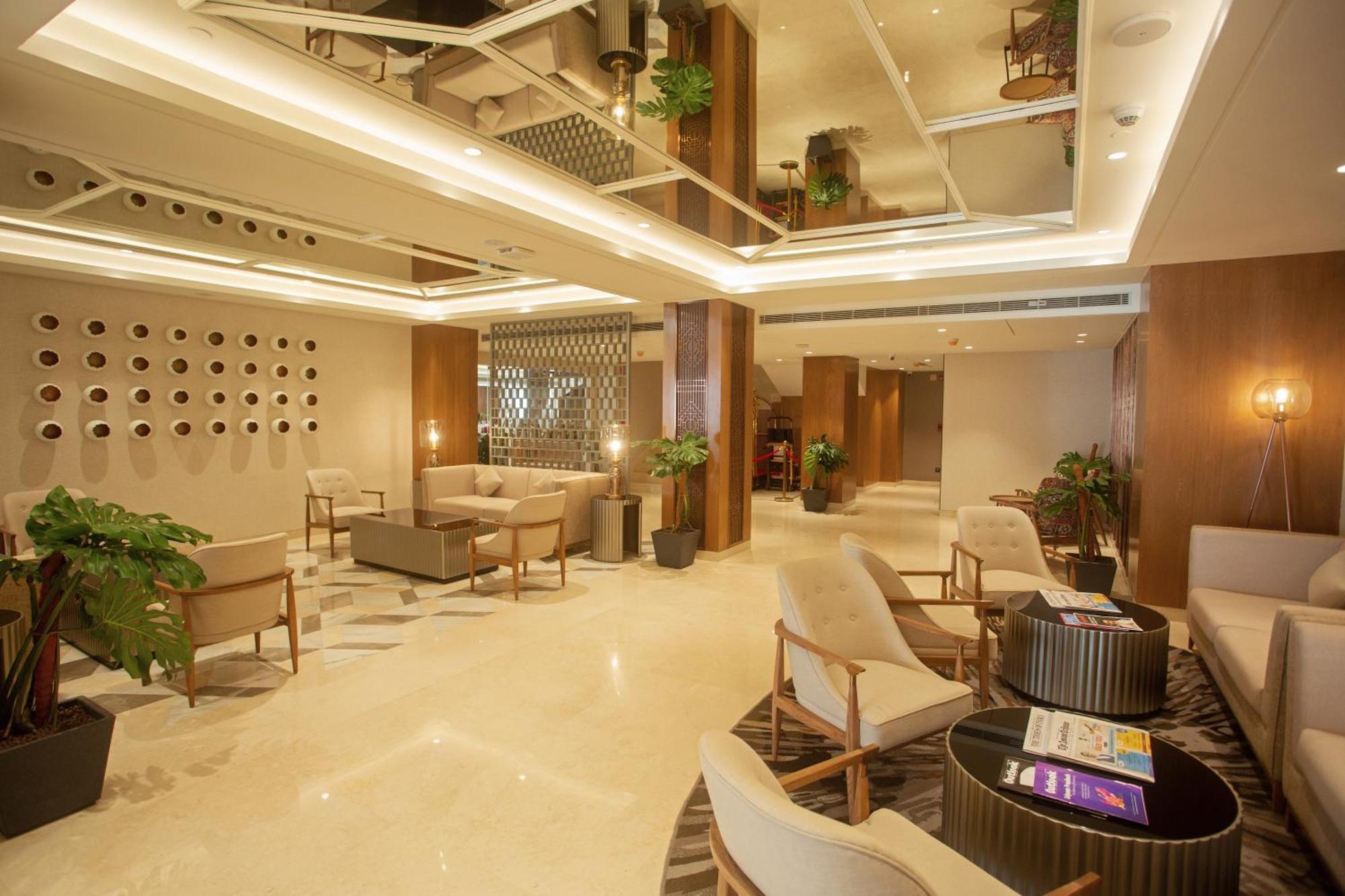 Arista By Ambition Hotel Guwahati Buitenkant foto